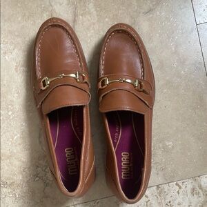 Munro Tan Leather Slip-On Loafers for women.  7 Narrow.